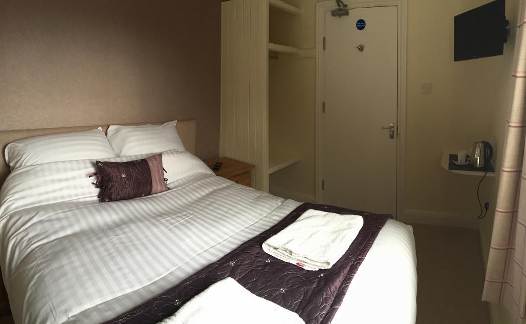 Hotel The White Swan Escrick Pokoj fotografie